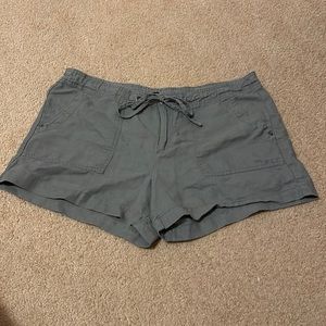 Gap Flowy Shorts